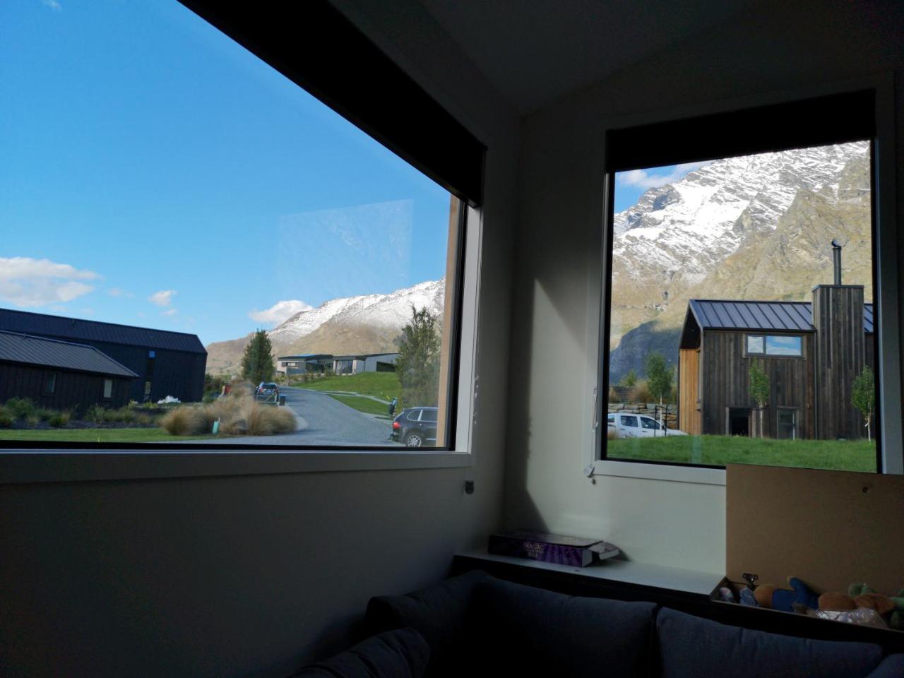 Jacks Point Family Homestay Queenstown Exterior photo